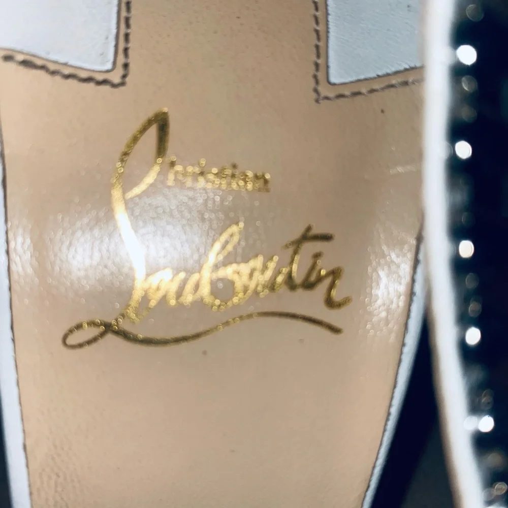 Christian Louboutin
White Spike Cross 100 Pvc Silver Criss Ankle Strap Stiletto - Picture 5 of 11